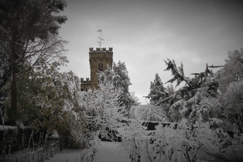 Casa La Torre Un Castello Alle Porte Di Firenze Exteriör bild