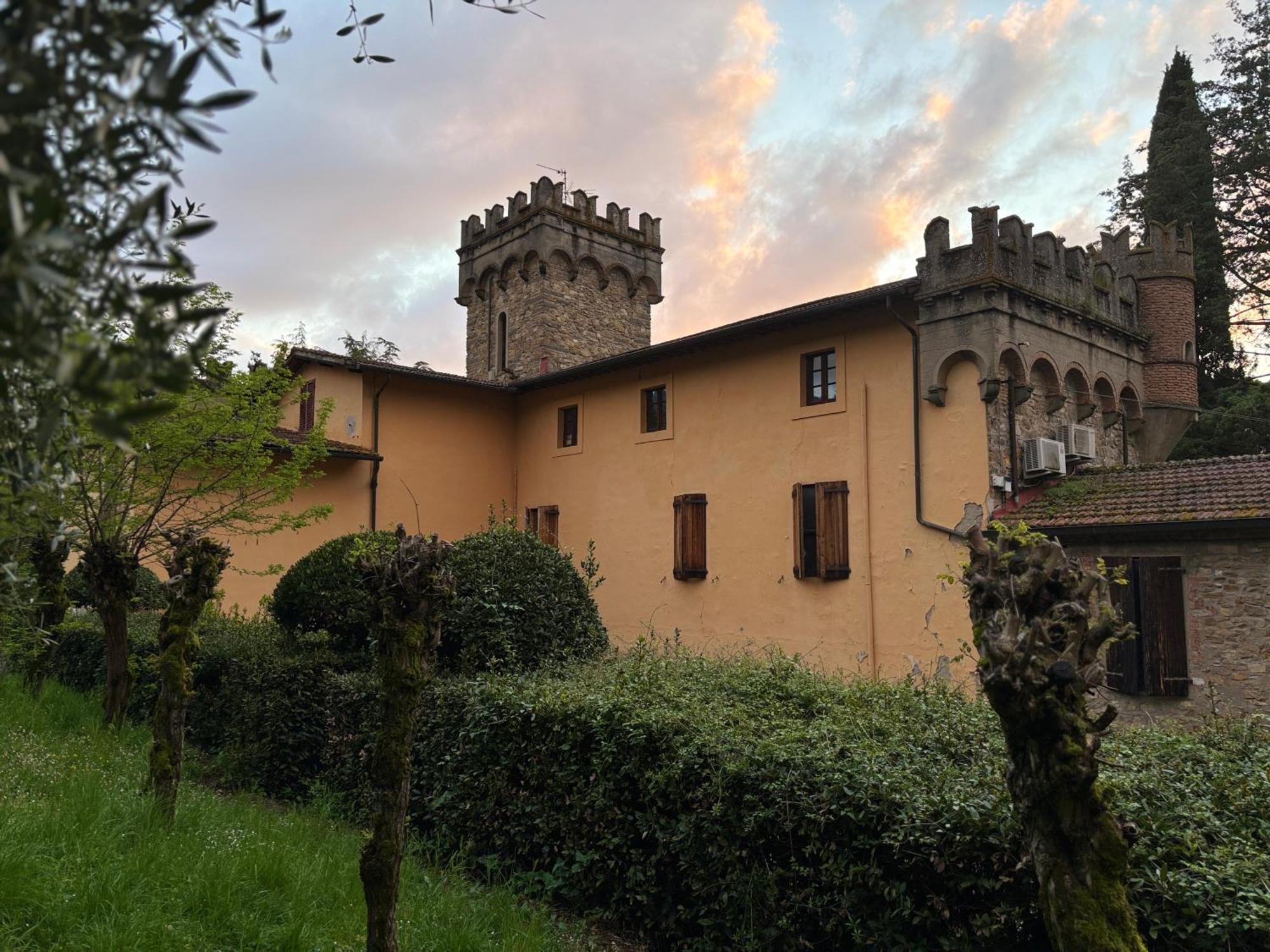 Casa La Torre Un Castello Alle Porte Di Firenze Exteriör bild